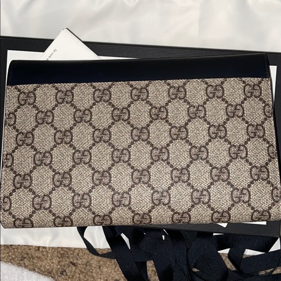 Gucci Pouch - Picture 6 of 14